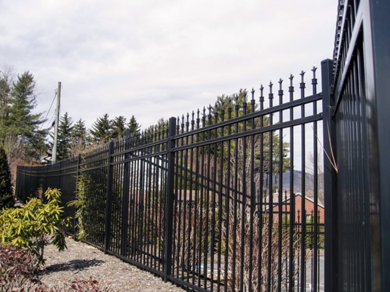Wrought Iron fence solutions for the Texarkana, Texas area